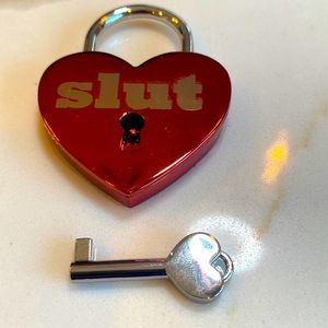 red metallic heart lock kinky cosplay with key